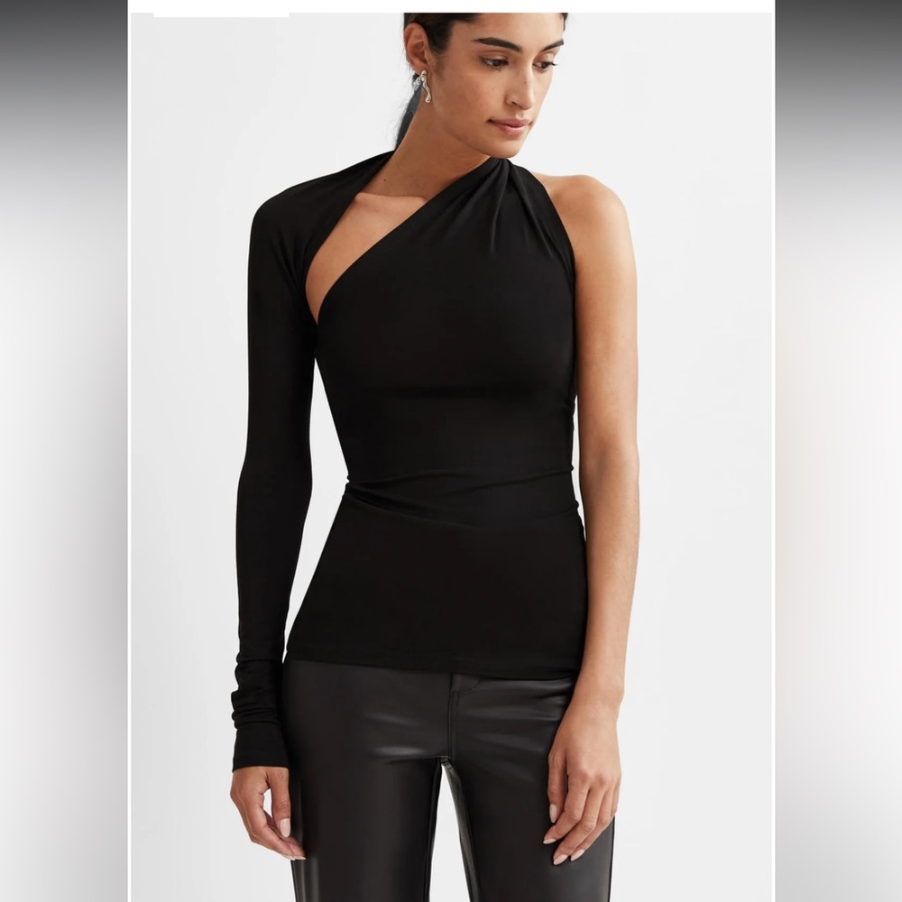 Marcella Manhattan one shoulder top xs